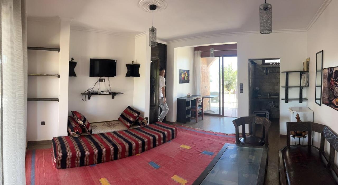 Maison D Hotes Bungalow Villa Hammam Bien-Etre Et Piscine 阿加迪尔 外观 照片